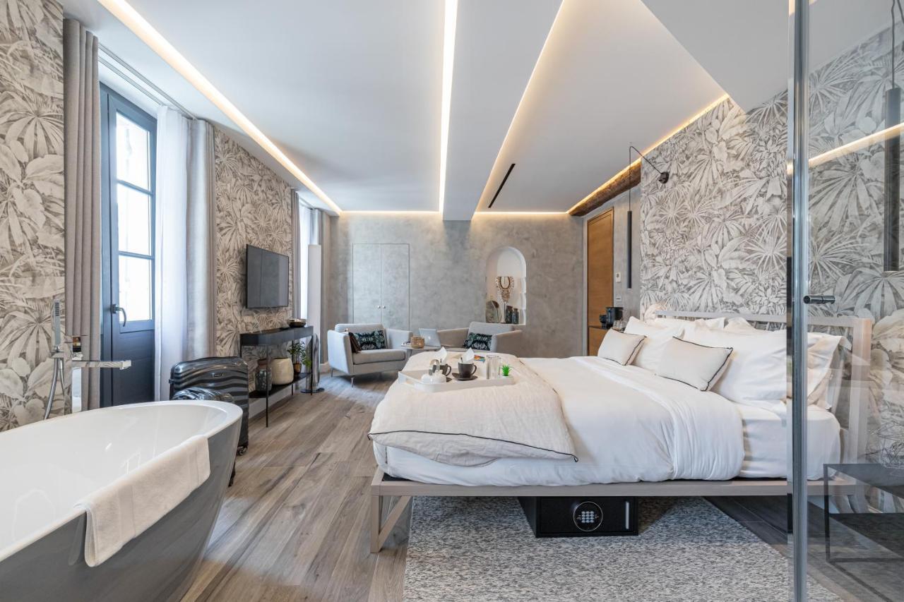 Suite Balcony